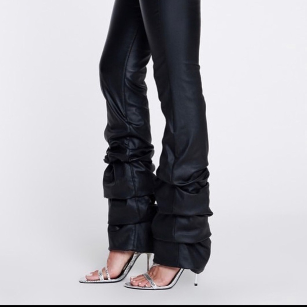 NEW never worn Black Runched leather like pants